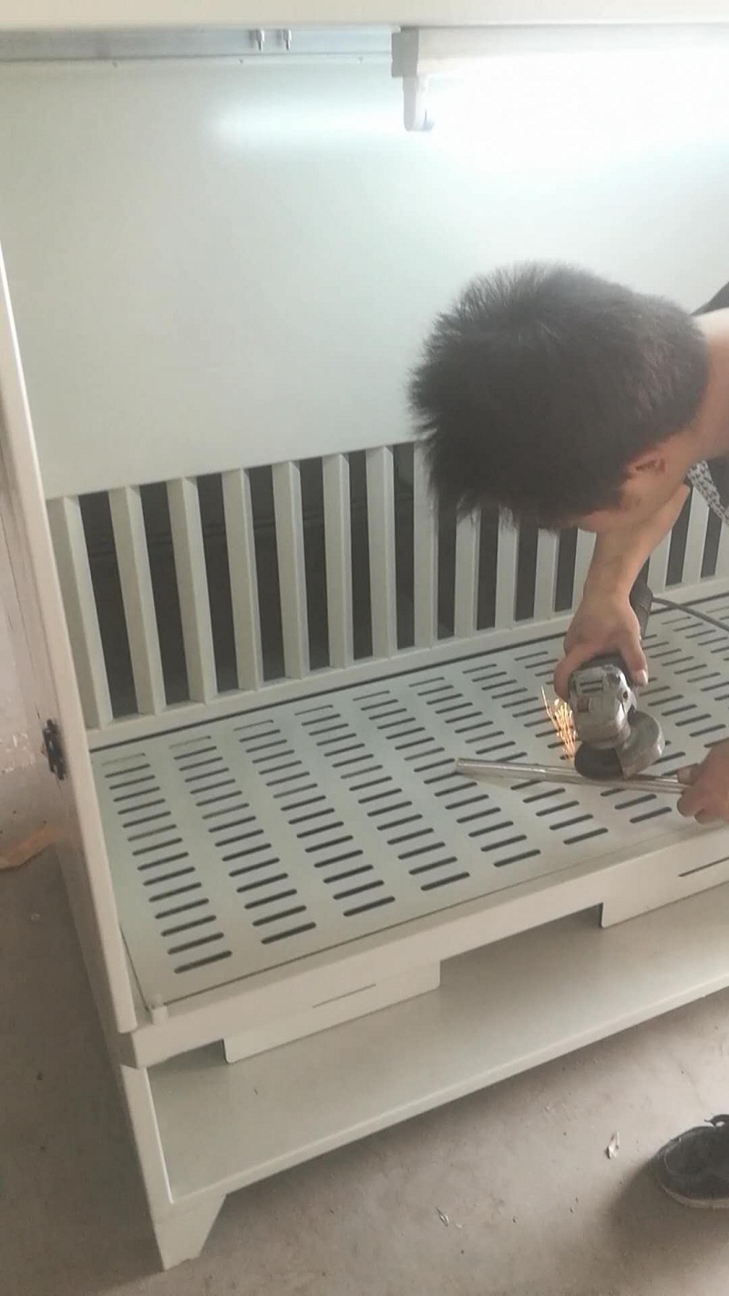 打磨除塵工作臺怎么維護(hù)？